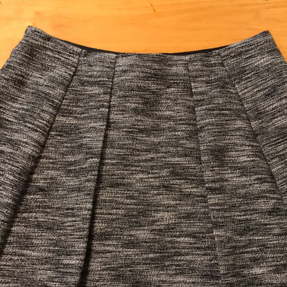 Like new Madewell skirt - Picture 2 of 8
